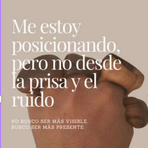 Mano a Mano · Sesión Intensiva para Artistas.Una sesión intensiva de 6 horas para artistas que trabajan madera o desean resolver problemas de obra en proceso. Un encuentro entre pares: técnica, forma, concepto y oficio vivo con acompañamiento directo de Monix.